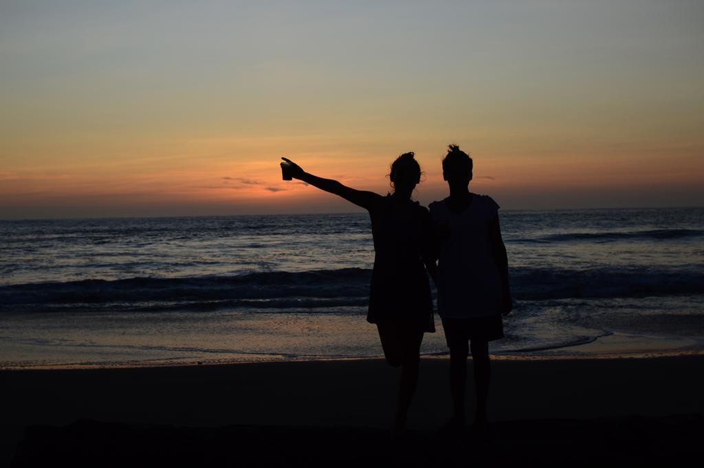 Psygon Surf Camp Hostel Mancora Bagian luar foto