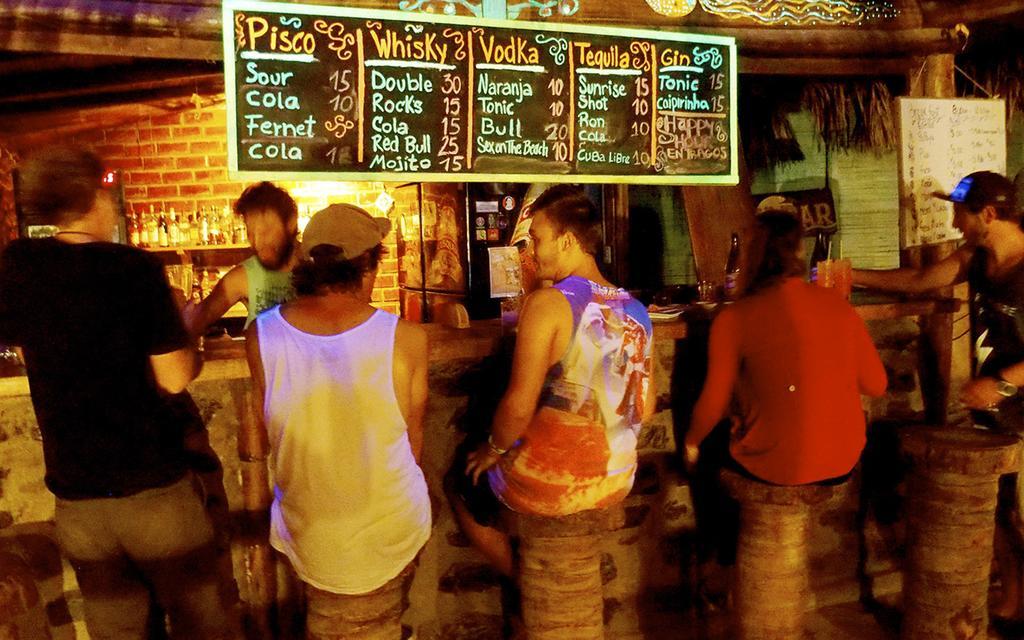 Psygon Surf Camp Hostel Mancora Bagian luar foto